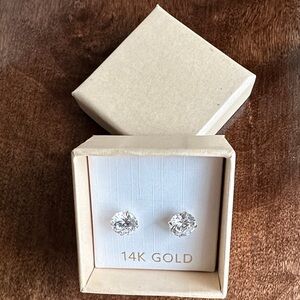 14K GOLD STUD EARRINGS